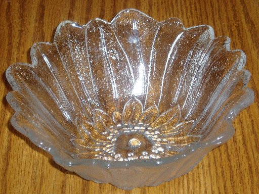 Indiana Glass 7 Inch Clear Bowl Lily Pons Pattern