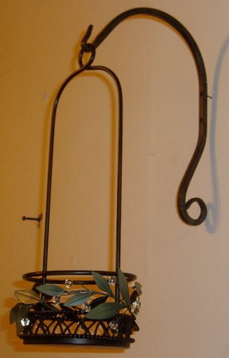 PartyLite Garden Lites Hanging Metal Pillar Candle Holder