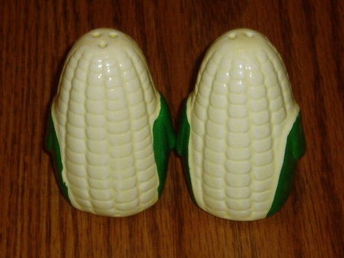 Corn Cob Figural Ceramic Salt/Pepper Shaker Set