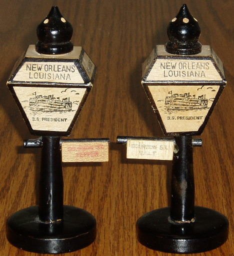 Vintage New Orleans Wooden Lamppost Salt/Pepper Shakers