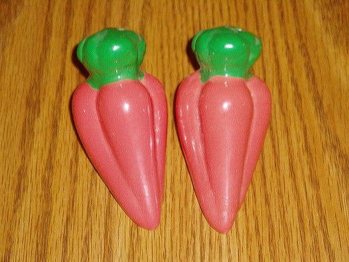 Carrot Bunch Figural Hand Painted Salt and Pepper Shaker Set