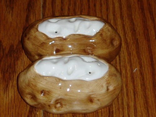 Baked Potato Figural Salt and Pepper Shaker Set
