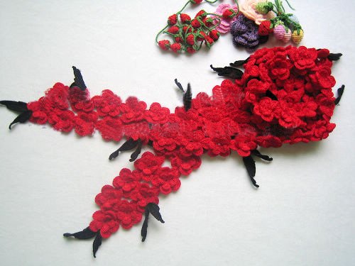 Hand-crochetted red peachblossom flowers scarf with balck leaves