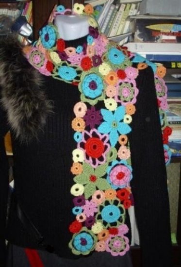 Beautiful Hand-crochetted multicolour rainbow flowers scarf