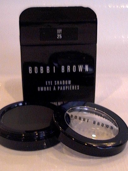 BOBBI BROWN POWDER EYESHADOW 25 IVY