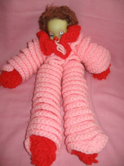 KITSCHY cute CROCHET CLOWN pink crocheted kitsch