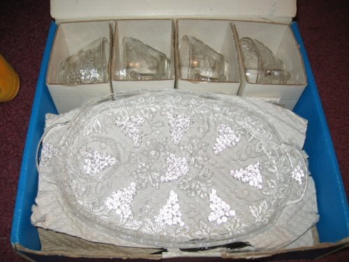 SERVA SNACK Anchor hocking 8 pc grapevine set new NIB