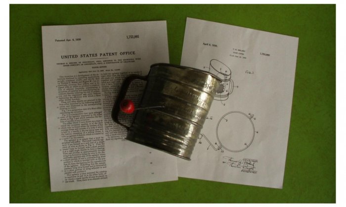 1930s BROMWELL'S 3 CUP SIFTER + Design PATENT Details