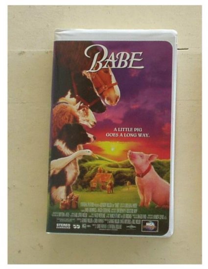 BABE Great Family Movie Clamshell Gently Used VHS