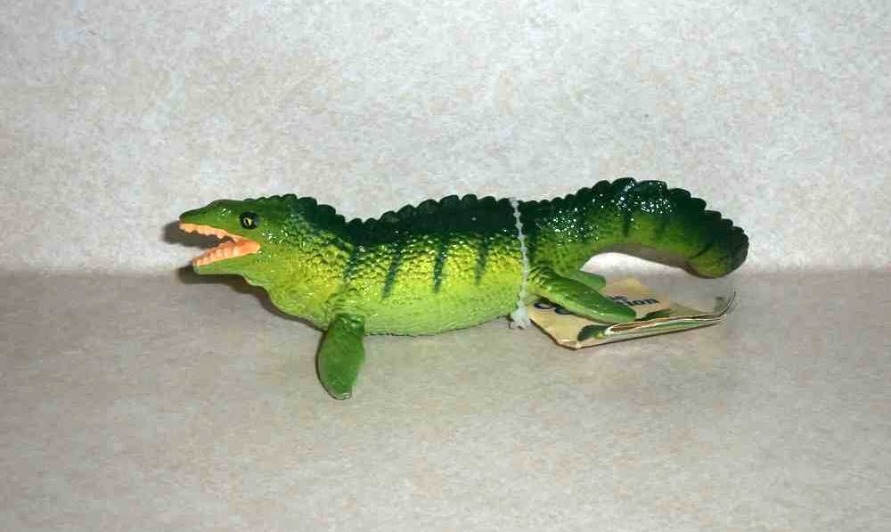 safari ltd mosasaurus