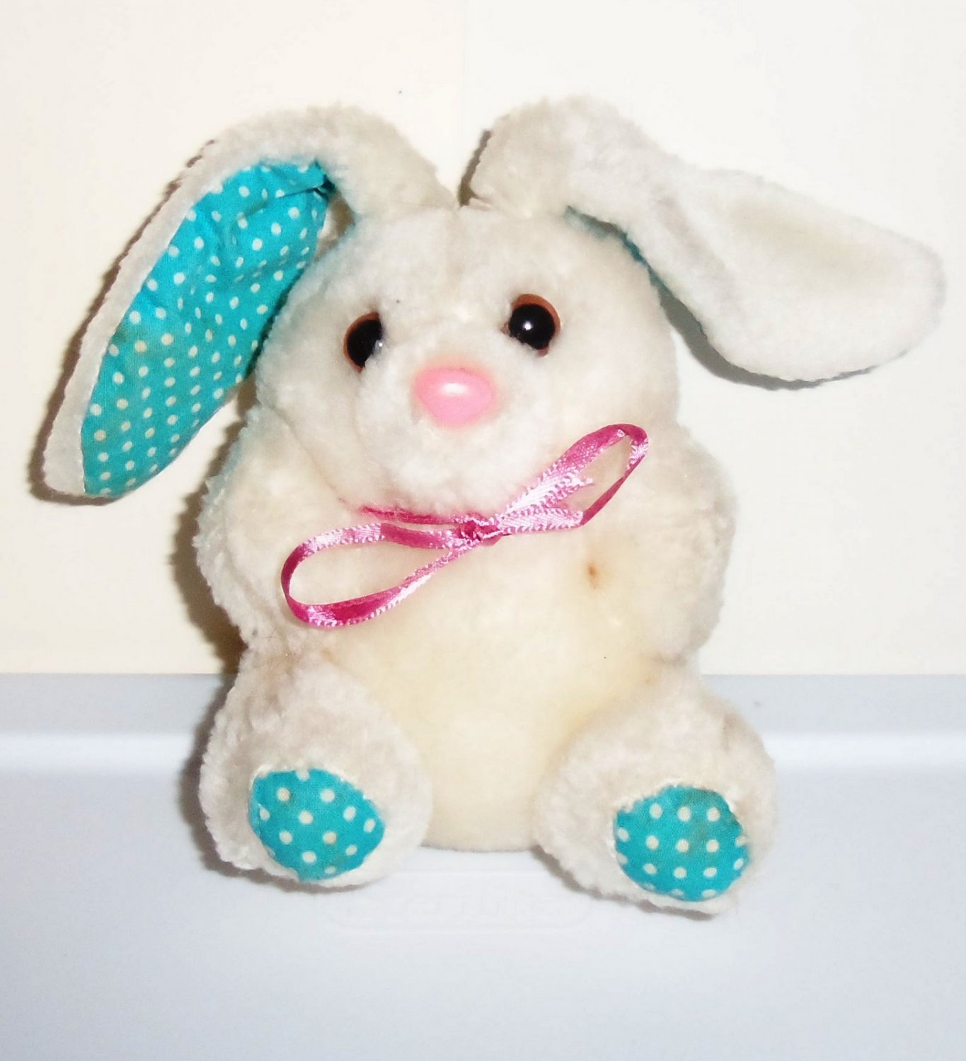 applause stuffed bunny