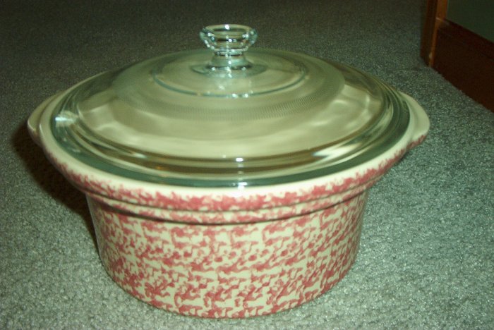 Henn Workshops cranberry sponged 2 quart casserole (crock pot)