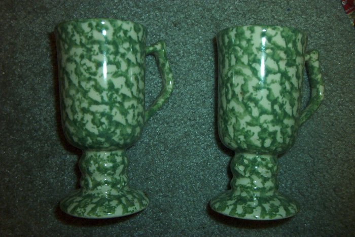 Henn Workshops green Sponged dessert Cafe mugs set of 2