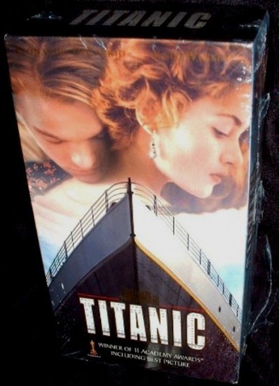 Titanic (1998) VHS Video Dicaprio / Winslet Mint Double Cassette Factory Sealed