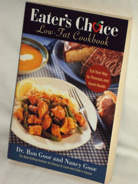 Eater's Choice Low-Fat Cookbook 1999 Paperback