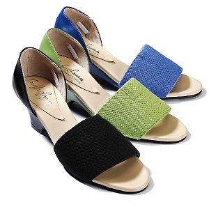 Carolyn Strauss Sandals Black SZ 8M NEW