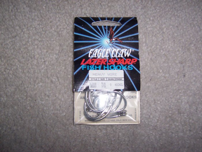 Lot of 189 Style L318 Eagle Claw Hooks NEW in packages - size 7/0 - Nickel