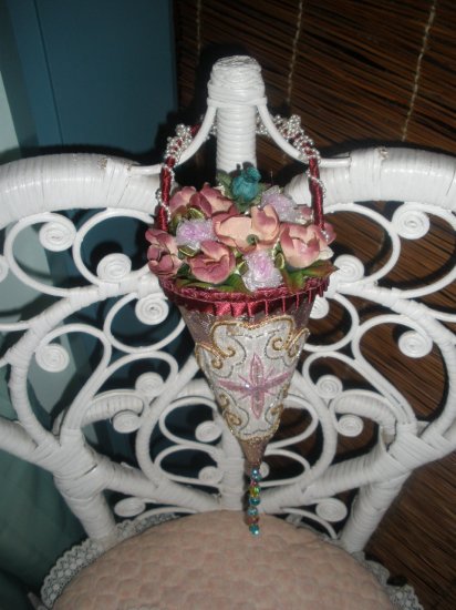 Cornucopias - Victorian