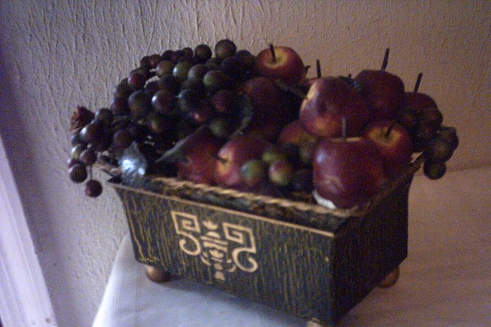 TIN PLANTER W APPLES & BERRIES BROWN & GOLD W ORIENTAL DESIGN ON FRONT