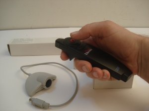 WIRELESS IR REMOTE MINI THUMB TRACKBALL MOUSE INFRA RED
