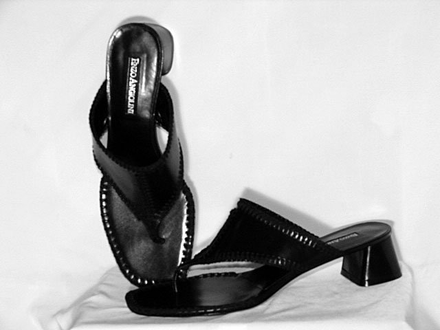 Enzo Angiolini Wexley Black Toe Strap Sandal 9M NEW