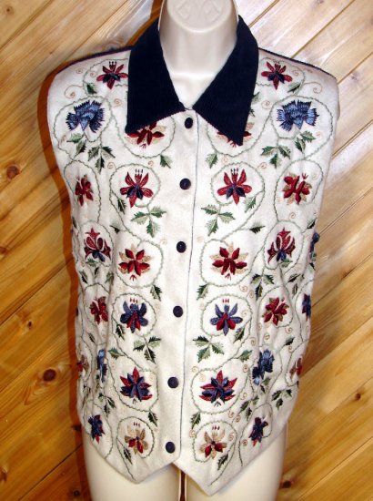 Chrysantheme Embroidered Corduroy Flannel Vest M