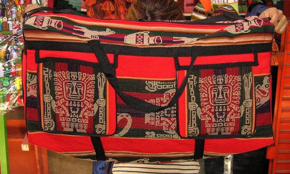 Sport Bag in a typical peruvian decor, 4 pockets