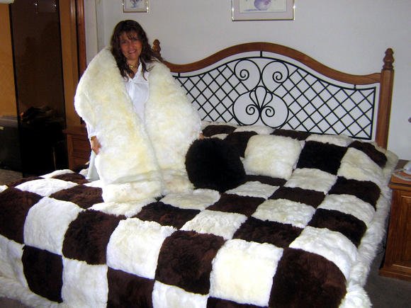 Set of fur bedspread,pilows and snake, alpaca pelt