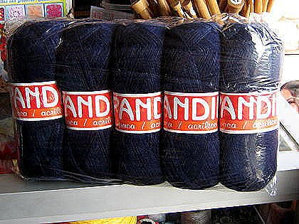 1.1 pounds dark blue alpacawool,knitting wool