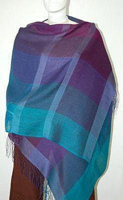 Weaved chekked shawl,Babyalpaca wool with Silk