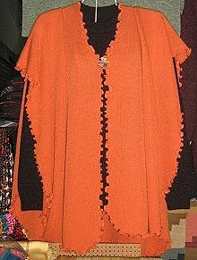 Set of cape and sweater made of pure Alpacawool