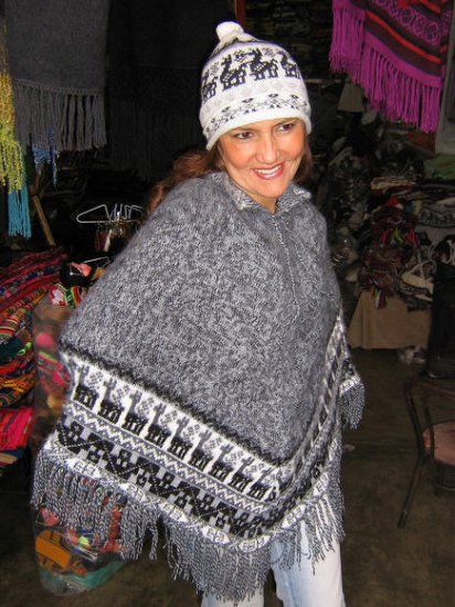 Gray poncho & Hat made of Alpacawool,outerwear