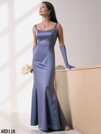Bridesmaid AED 116