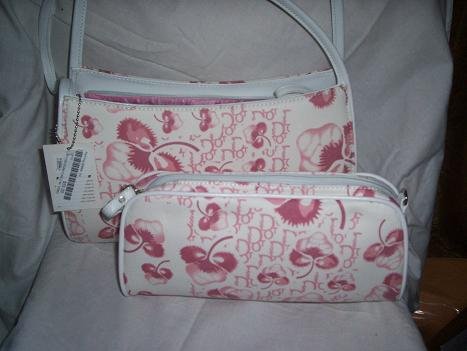 Signature Large Elephant hobo Handbag
