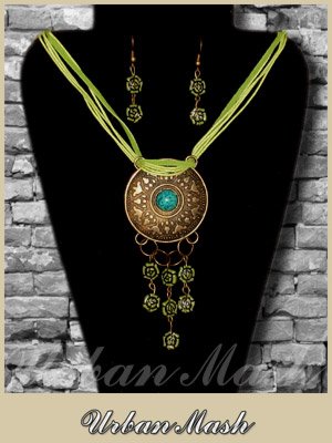 Antiqued Bronze Tone Medallion and Earrings SET - A0002