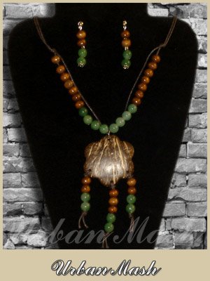 Wood Earthtone Beads Medallion & Earrings SET - A0005