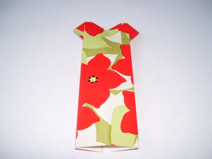 Origami Outfits â Hawaiian MuâuMuâu - Flowered