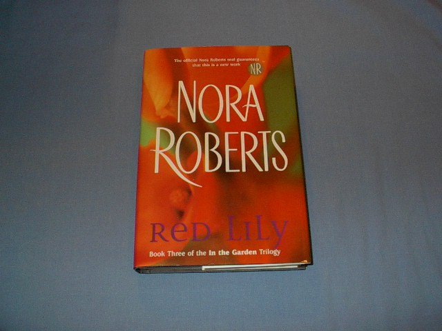 Red Lily by Nora Roberts bk club edition