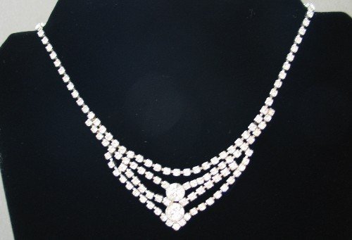 Fabulous Clear Rhinestone Vintage Necklace NEC2027