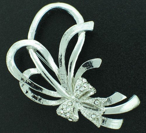 Vintage Silver Tone Brooch with Clear Rhinestones Bro2021
