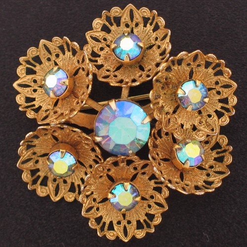 Lovely Vintage Blue Aurora Borealis Rhinestone Brooch Bro2099