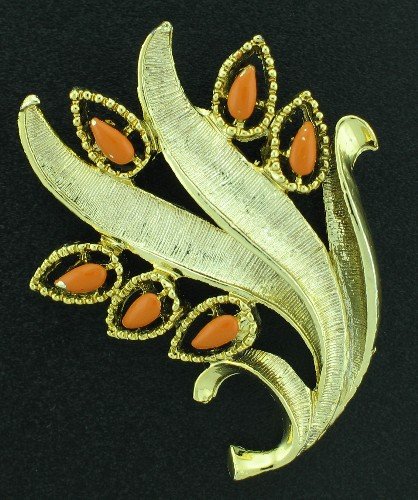 Gerry's Orange Cabochon and Gold Tone Brooch Bro2115
