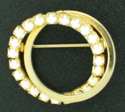 Milk Glass Cabochon and Gold Tone Dual Circle Brooch Bro2109