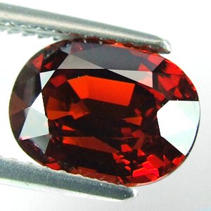 4.24ct Sparkling Red Orange Spessartite Garnet.