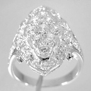 ** NICE ** Silve ring with white Cubic Zirconia