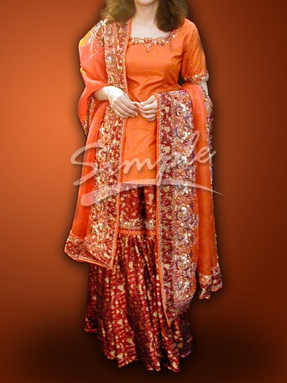 Orange & Maroon Wedding Dress 047