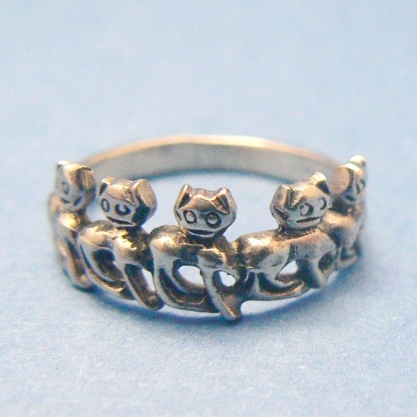 Parade of Kitty Cats Sterling Silver Ring - (Size 5)
