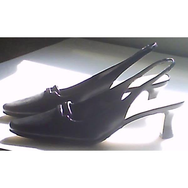 Shoes - black sling-back - "Heather" by Fabulaire - size 8.5 M - new
