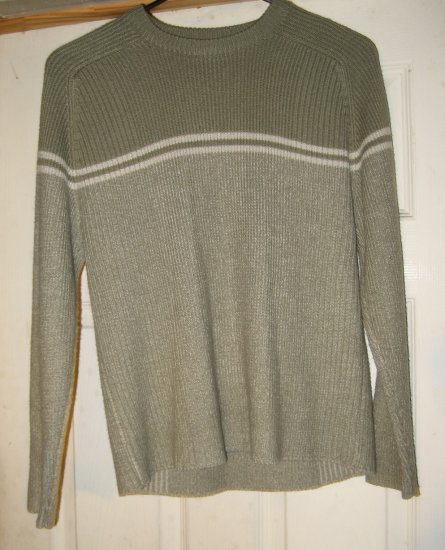 Boys Medium High Sierra pullover sweater lite olive green New No tags