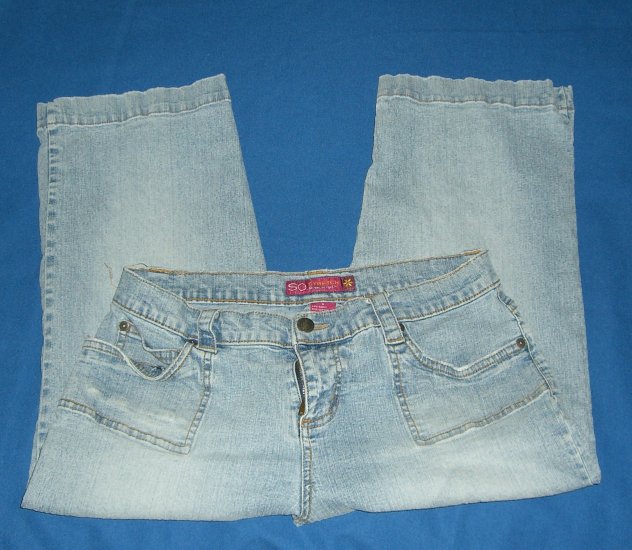 Womans So Stretch Capri Jeans